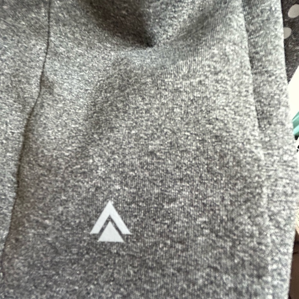 Cali Sport Grey 1/2 Zip Pullover Jacket Size‎ Large - Picture 4 of 4